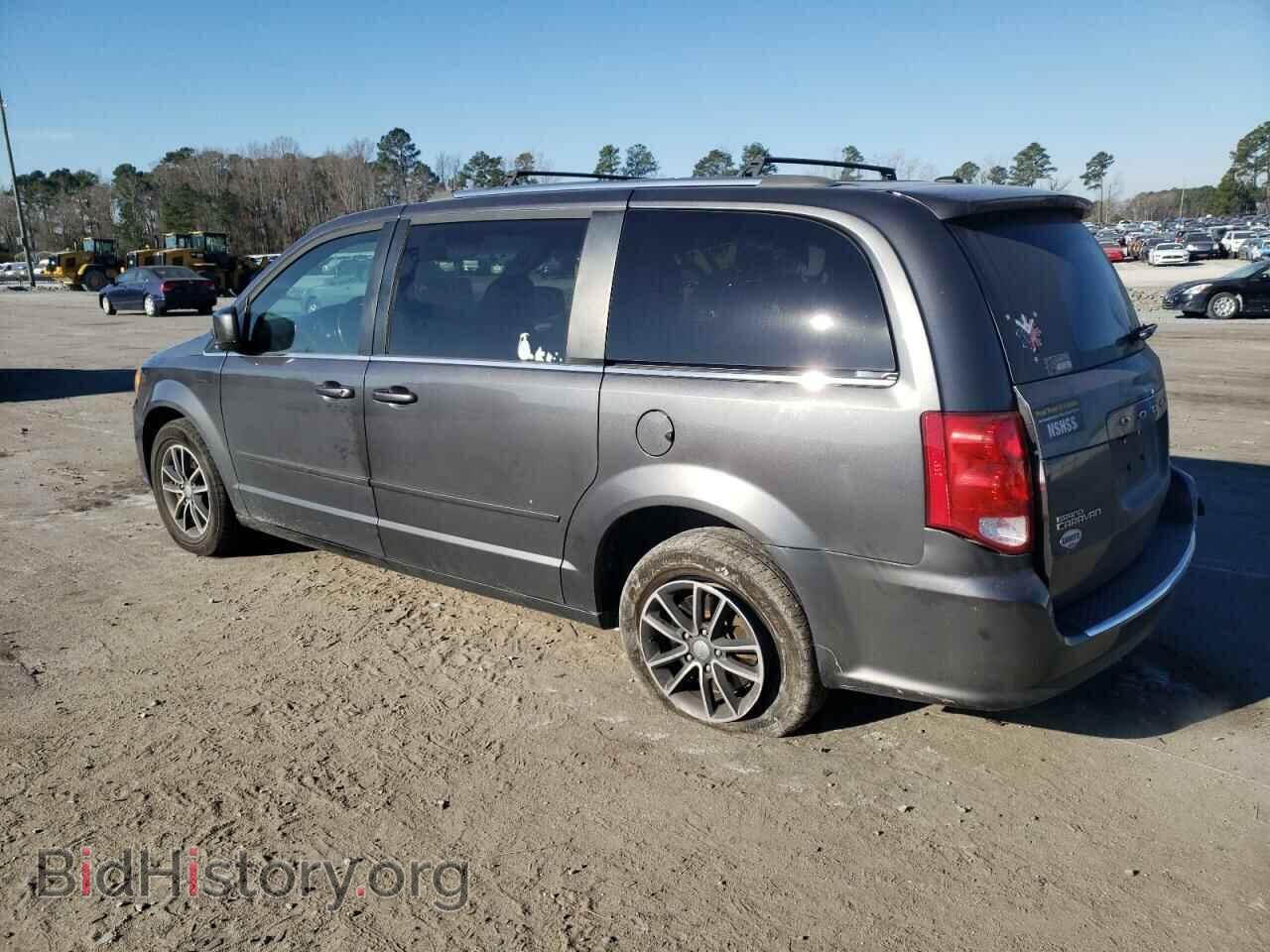 2017 DODGE CARAVAN - VIN: 2C4RDGCG4HR842046 - Photo 2