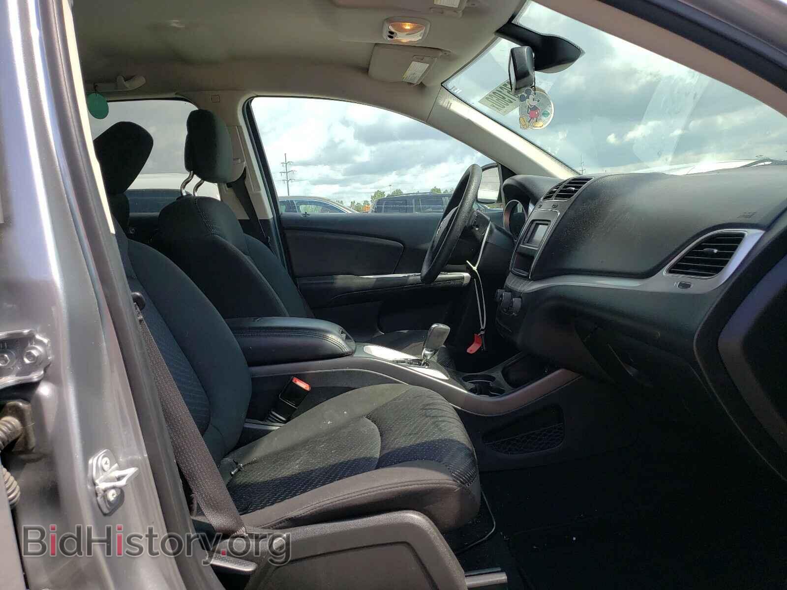 2018 DODGE JOURNEY - VIN: 3C4PDCAB4JT532554 - Фото 5