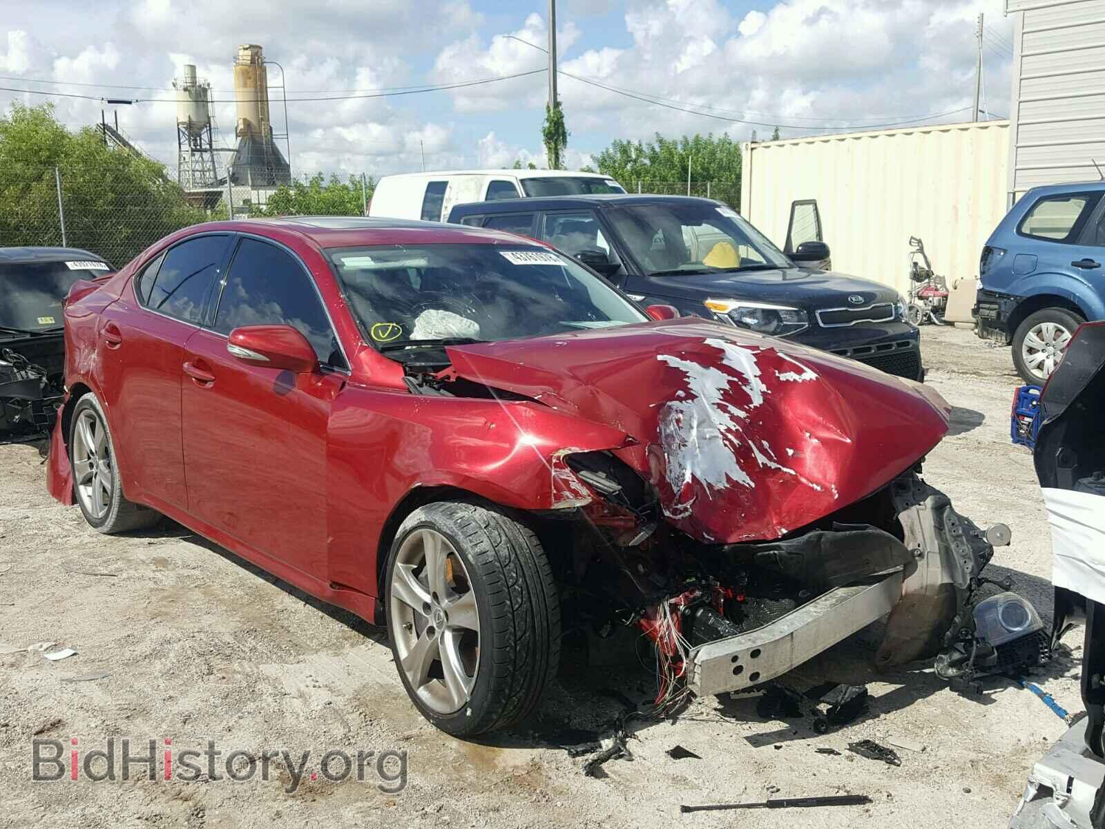 Photo JTHBE5C2XD5031820 - LEXUS IS 2013