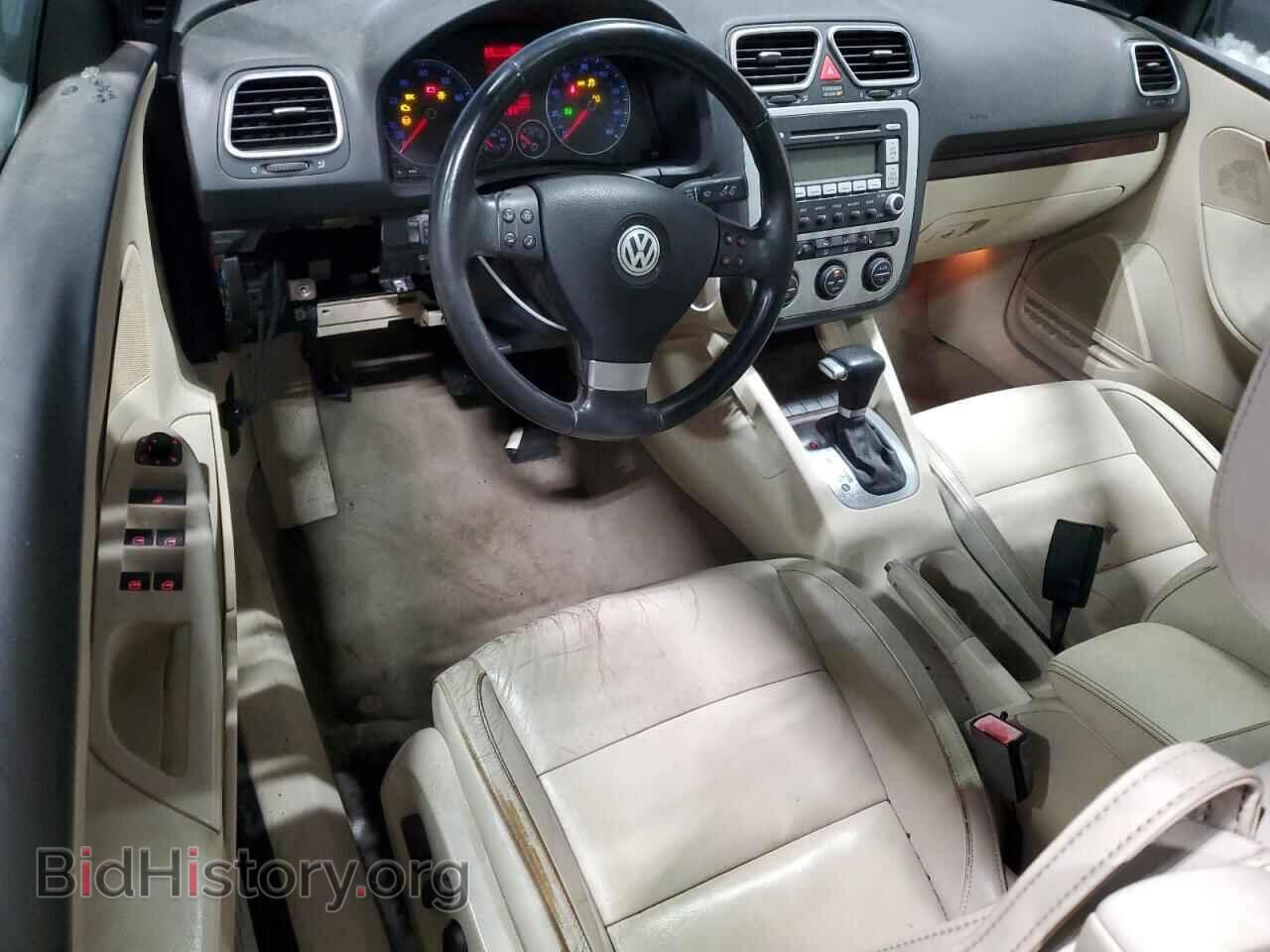 2009 VOLKSWAGEN EOS - VIN: WVWFA71F09V019392 - Photo 8