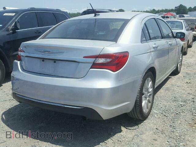 2012 CHRYSLER 200 - VIN: 1C3CCBAB8CN305077 - Photo 4