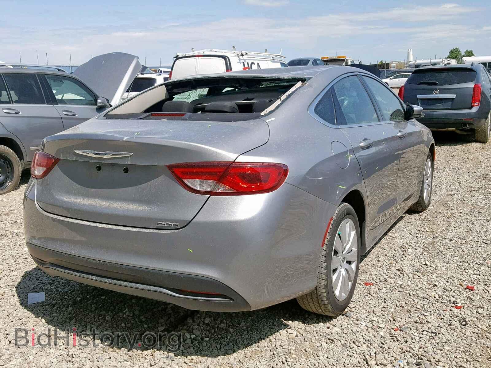 2016 CHRYSLER 200 - VIN: 1C3CCCFB8GN190422 - Photo 4