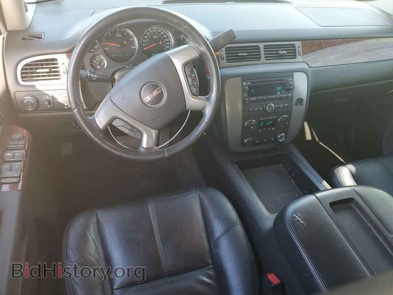 2012 GMC YUKON - VIN: 1GKS2CE05CR206898 - Photo 8