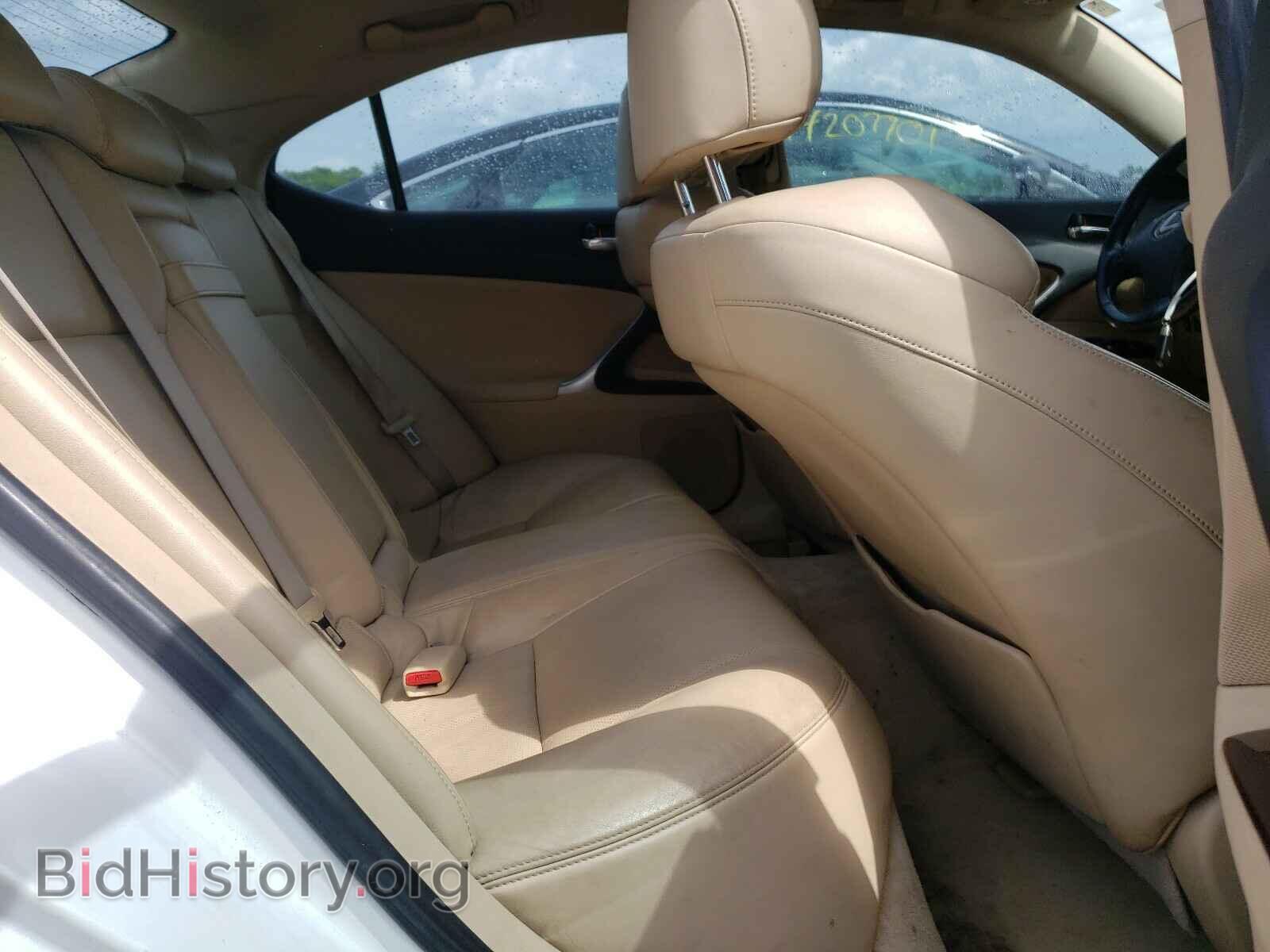 2007 LEXUS IS - VIN: JTHCK262672017524 - Фото 6