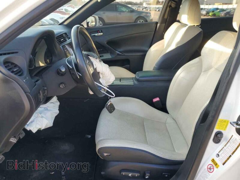 2012 Lexus IS (VIN JTHBP5C24C5010194) — photo 7 of 12