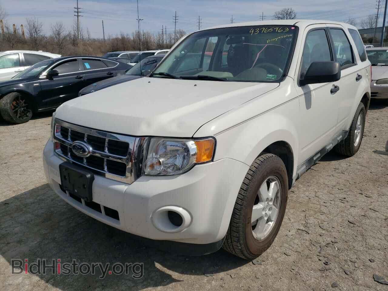 Фотография 1FMCU0C75CKB26823 - FORD ESCAPE 2012