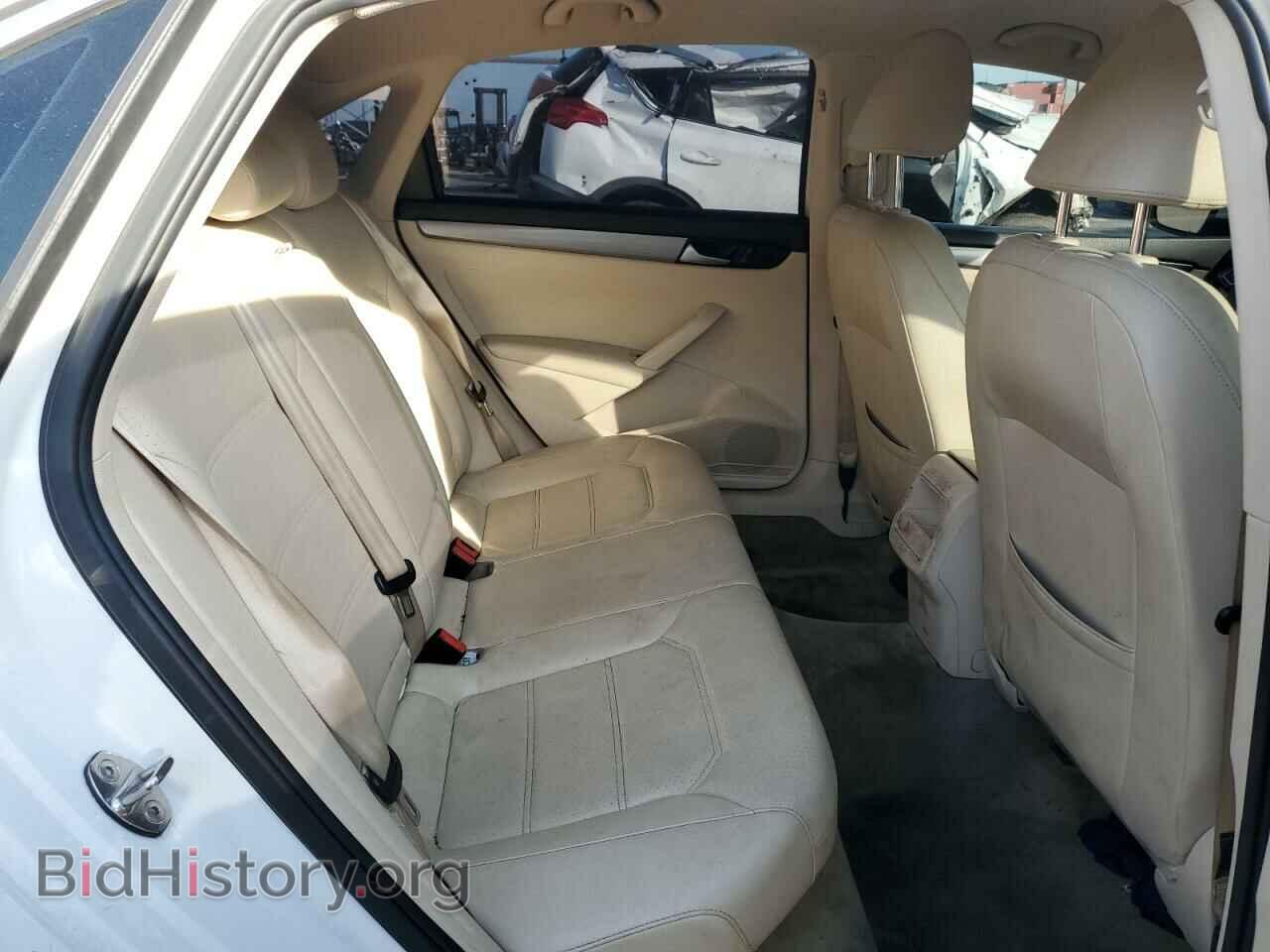2015 VOLKSWAGEN PASSAT - VIN: 1VWAT7A33FC110817 - Фото 11