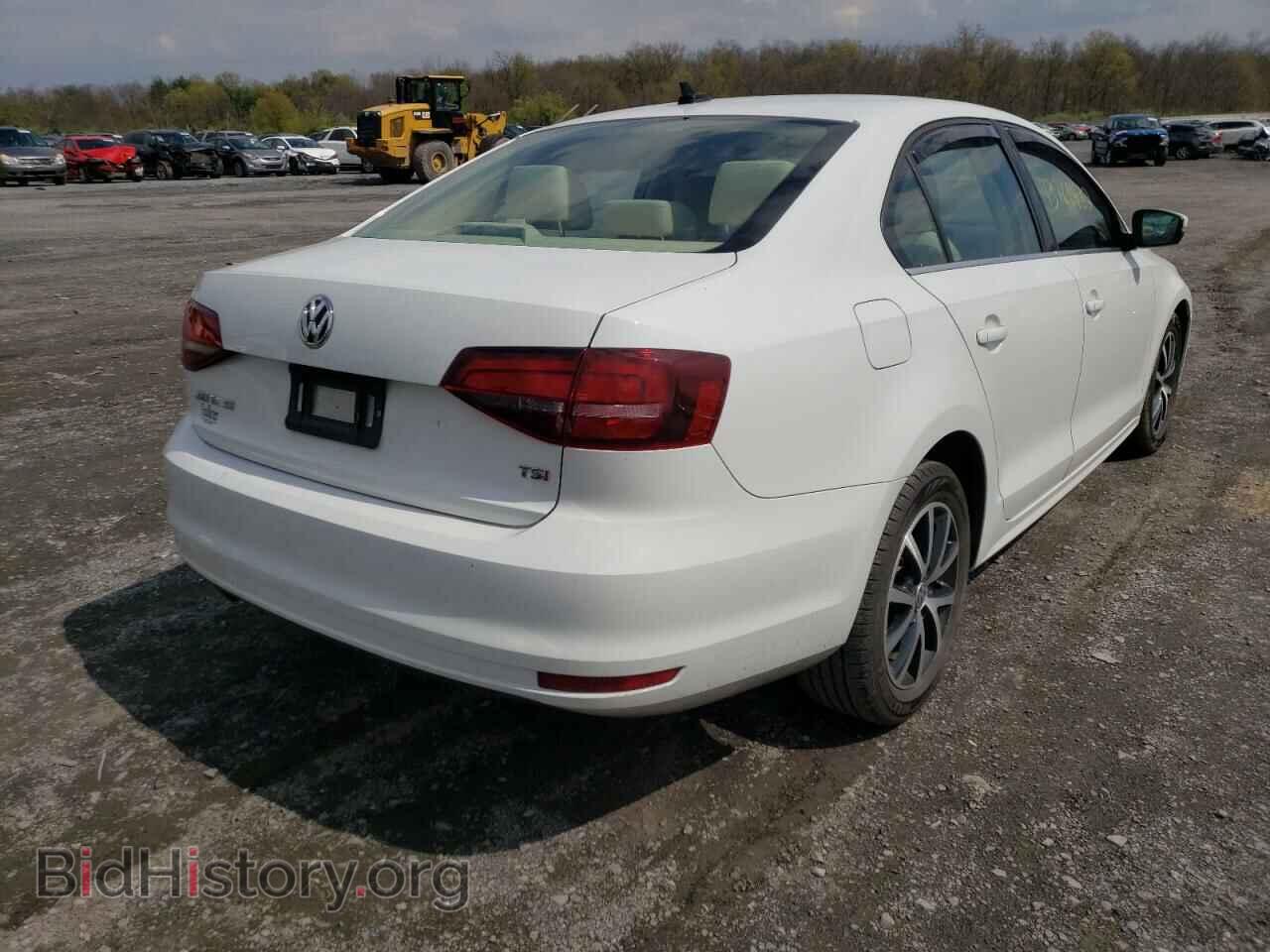 2017 VOLKSWAGEN JETTA - VIN: 3VWDB7AJ3HM291451 - Фото 4