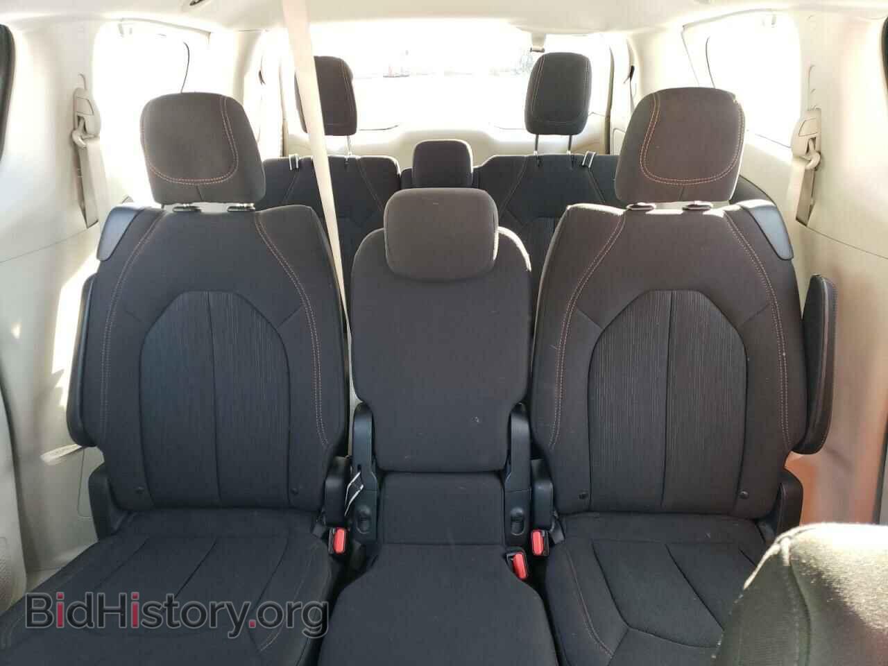 2018 CHRYSLER PACIFICA - VIN: 2C4RC1DG1JR236434 - Photo 10