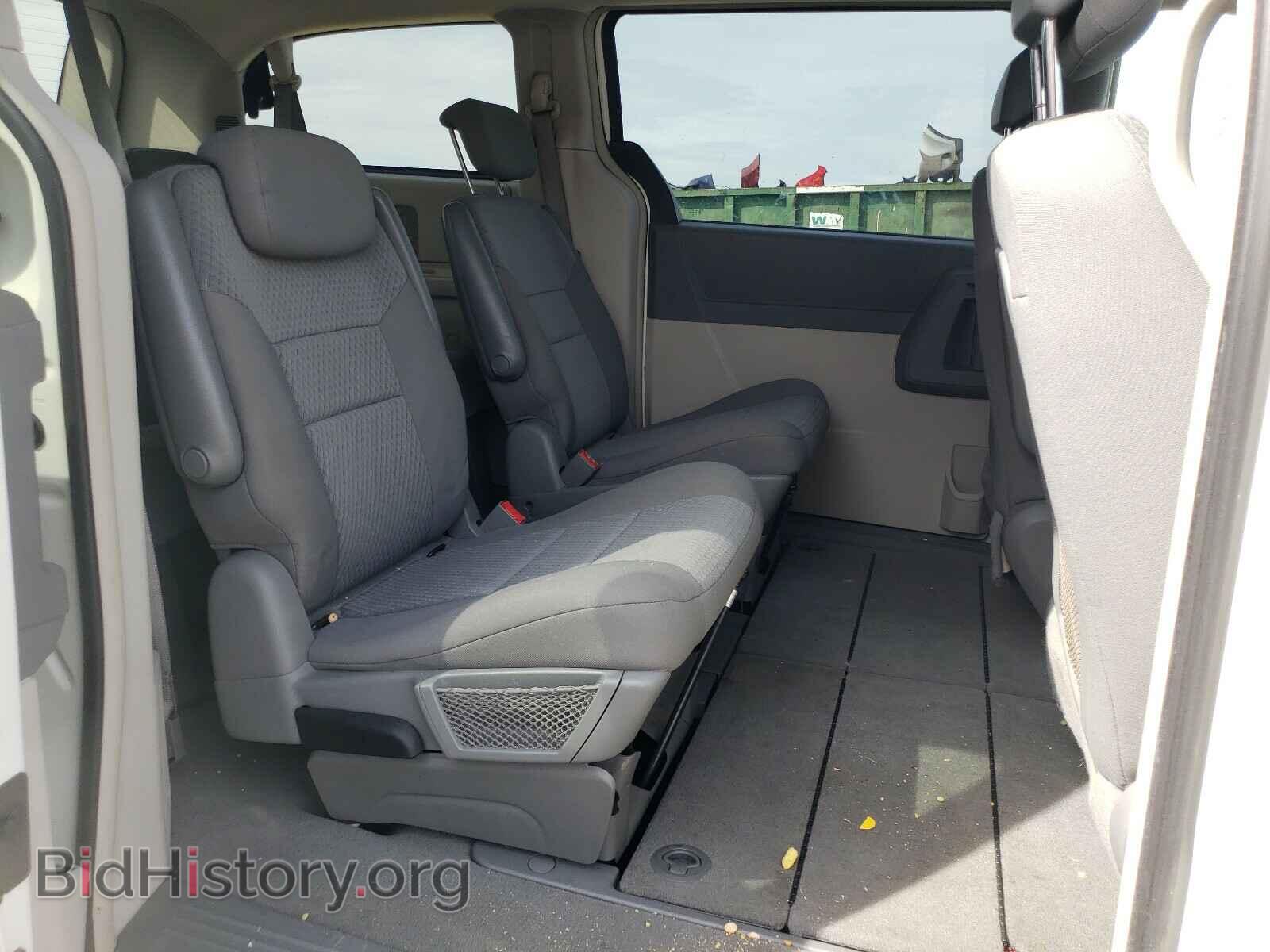 2010 CHRYSLER MINIVAN - VIN: 2A4RR2D14AR422513 - Фото 6