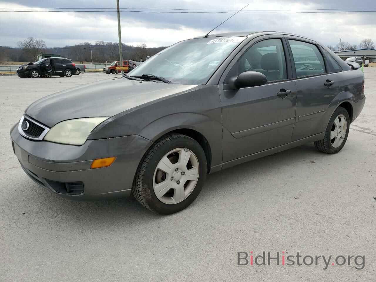 Photo 1FAHP34N16W144657 - FORD FOCUS 2006