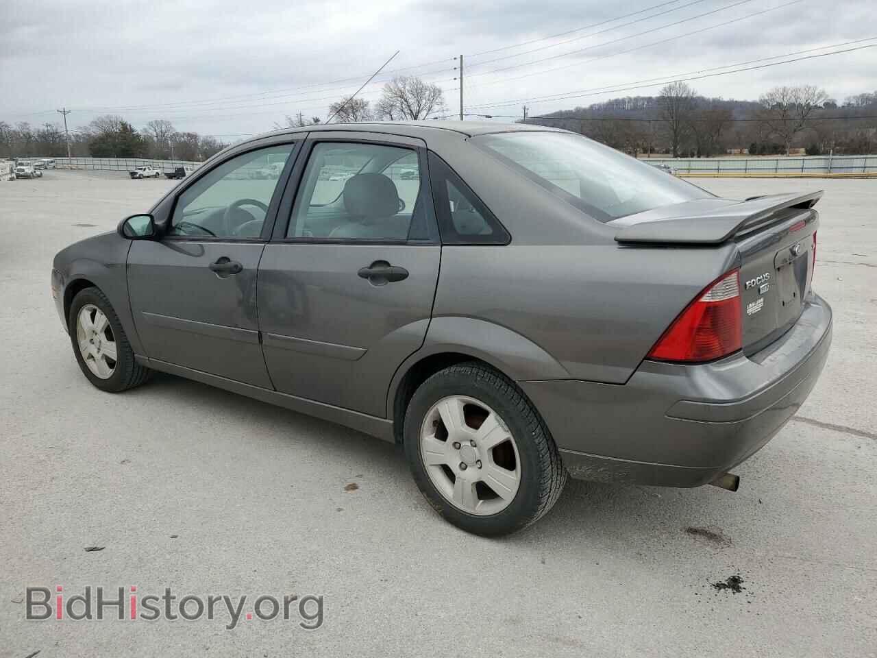2006 FORD FOCUS - VIN: 1FAHP34N16W144657 - Фото 2