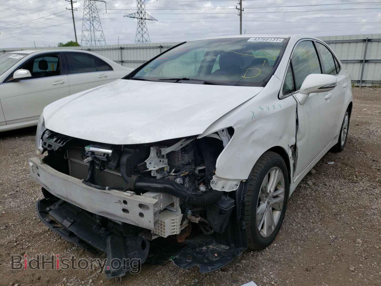 2011 LEXUS HS - VIN: JTHBB1BA4B2046631 - Фото 2