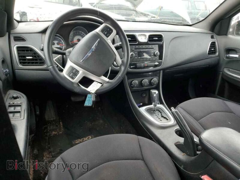 2013 Chrysler 200 (VIN 1C3CCBBBXDN636226) — фото 8 из 12