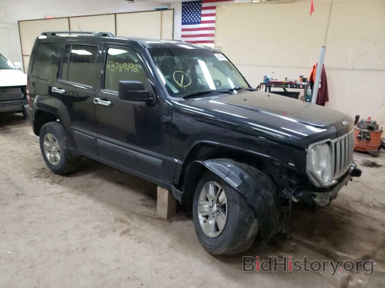 Photo 1J8GN28K58W256766 - JEEP LIBERTY 2008