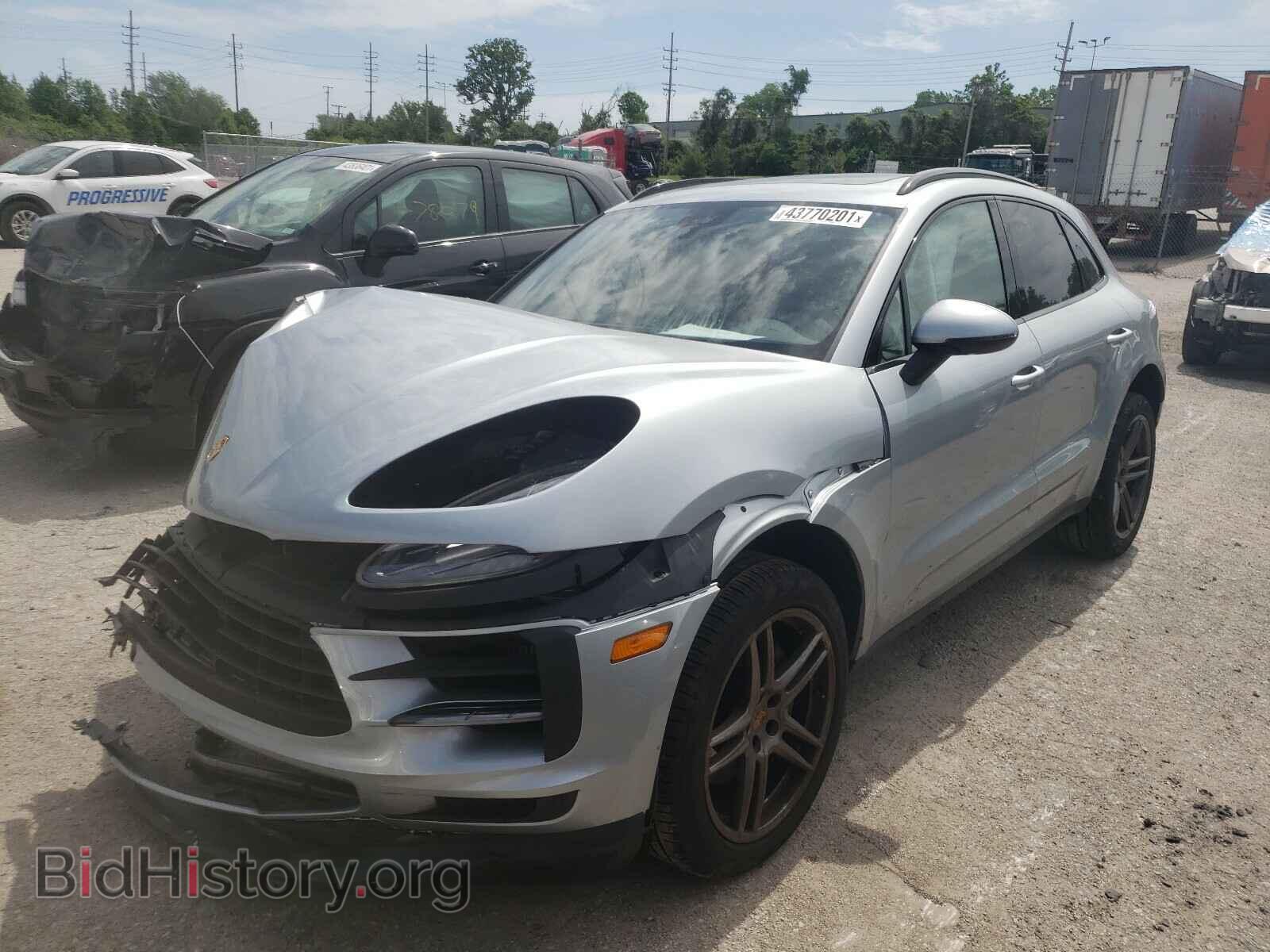 2020 PORSCHE MACAN - VIN: WP1AB2A51LLB30794 - Фото 2
