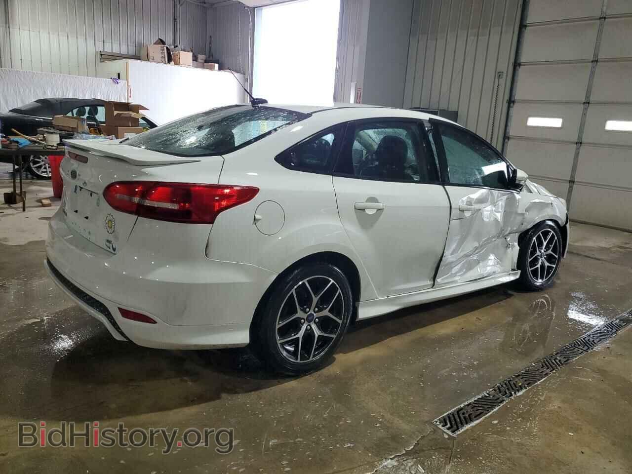2016 FORD FOCUS - VIN: 1FADP3F20GL357359 - Фото 3