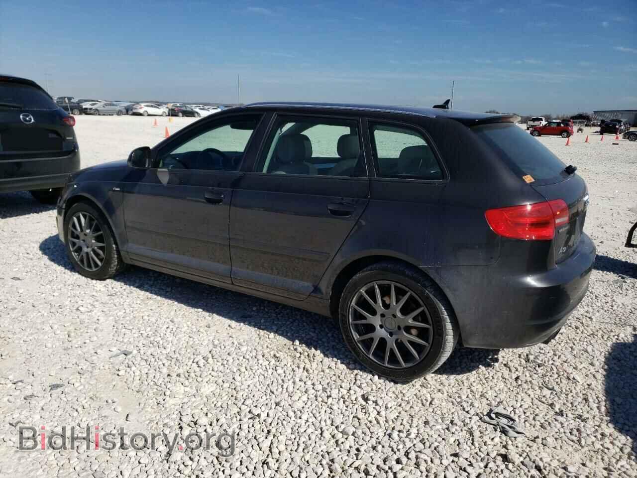 2010 AUDI A3 - VIN: WAUMFAFM1AA121029 - Фото 2