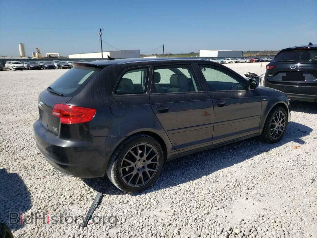2010 AUDI A3 - VIN: WAUMFAFM1AA121029 - Фото 3
