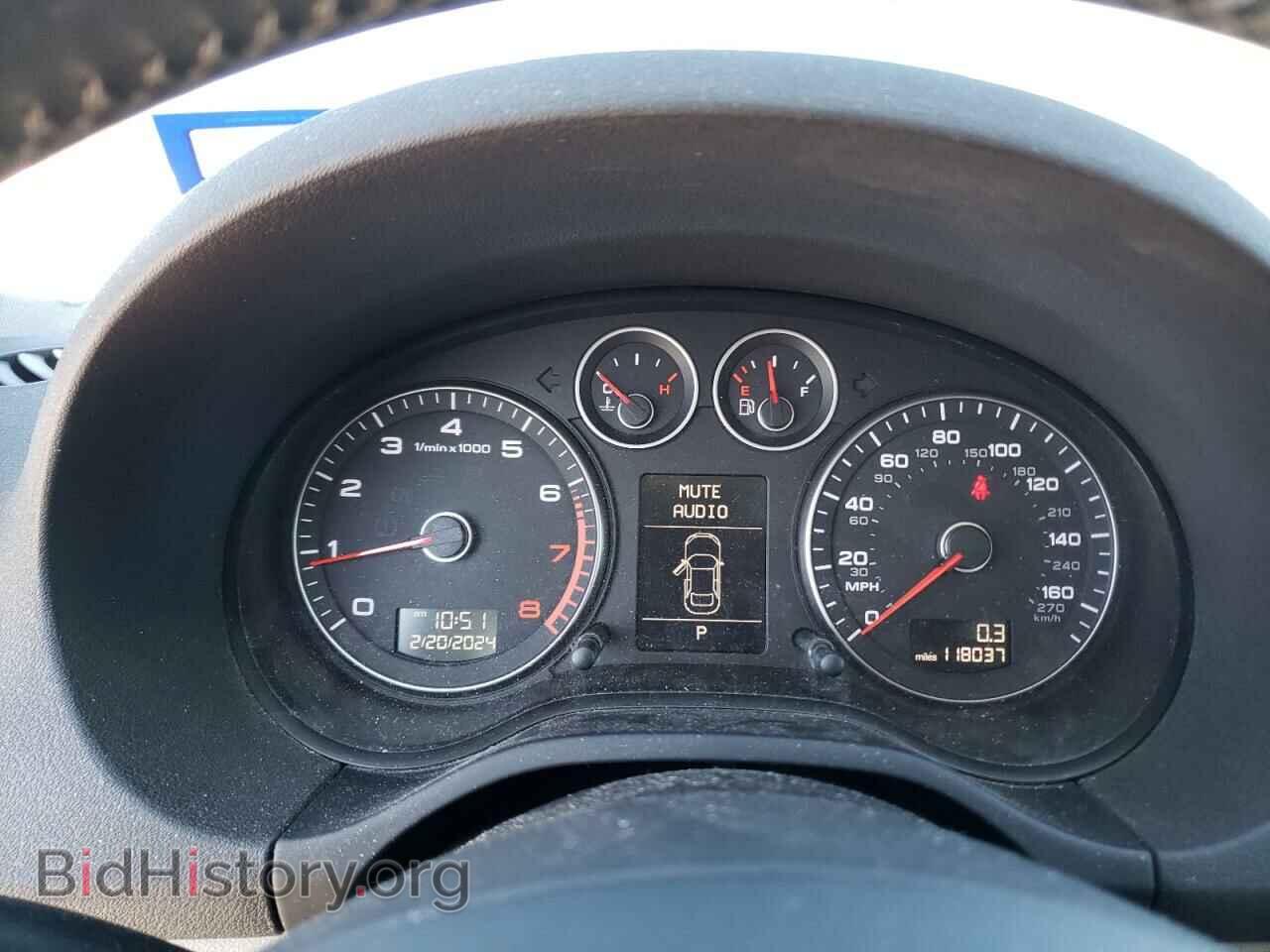 2010 AUDI A3 - VIN: WAUMFAFM1AA121029 - Фото 9