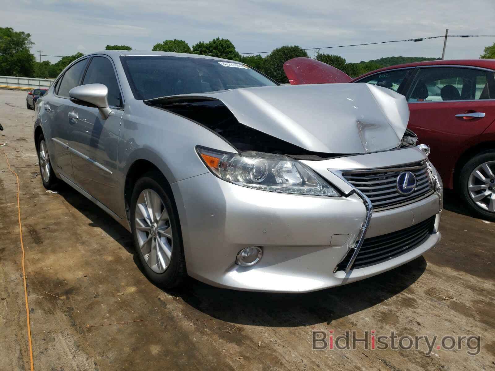 Фотография JTHBW1GG1D2036773 - LEXUS ES300 2013