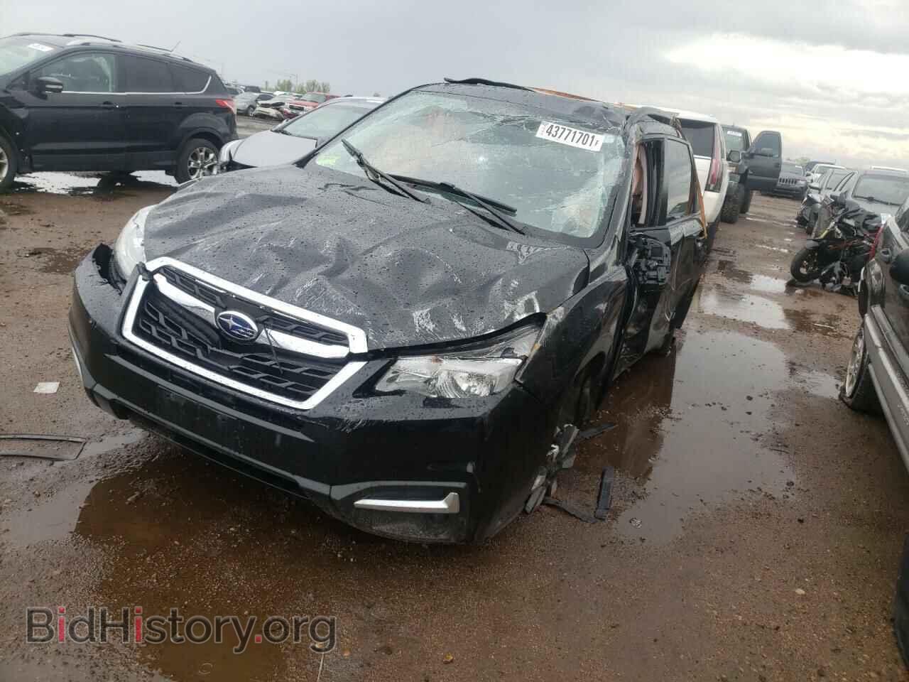 2018 SUBARU FORESTER - VIN: JF2SJAEC2JH588907 - Фото 2