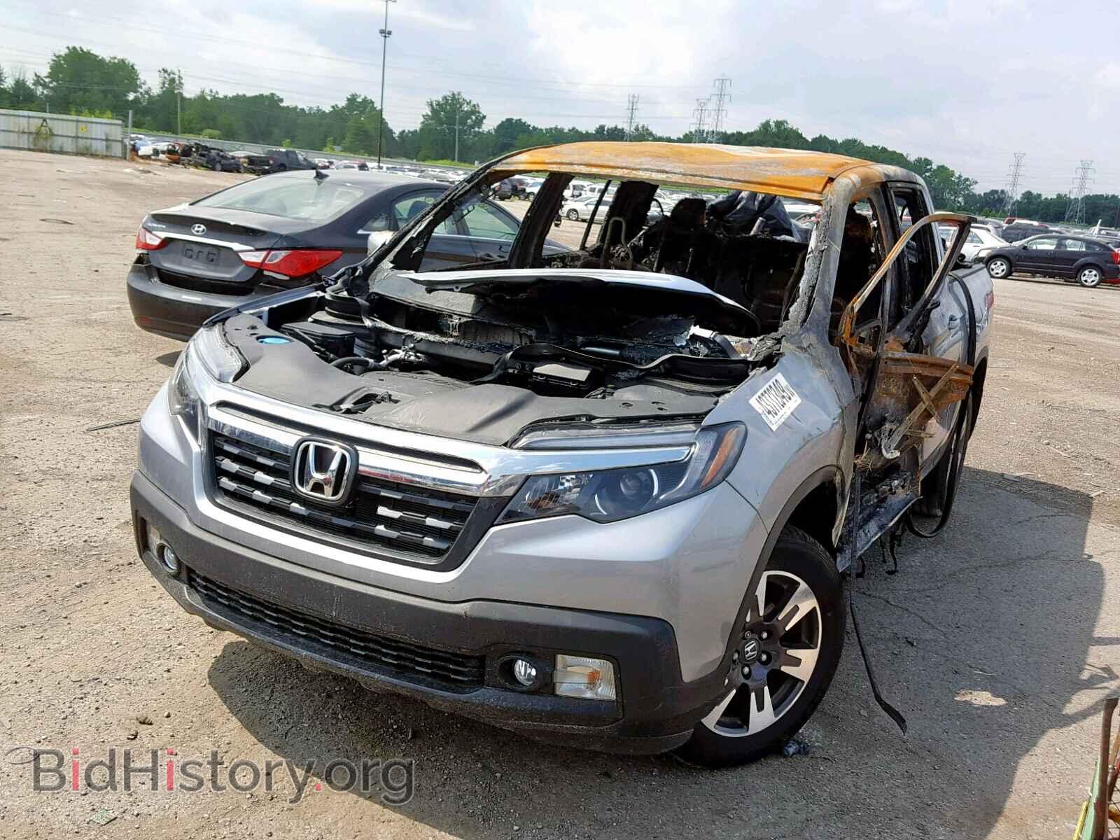 2017 HONDA RIDGELINE - VIN: 5FPYK3F5XHB002652 - Фото 2