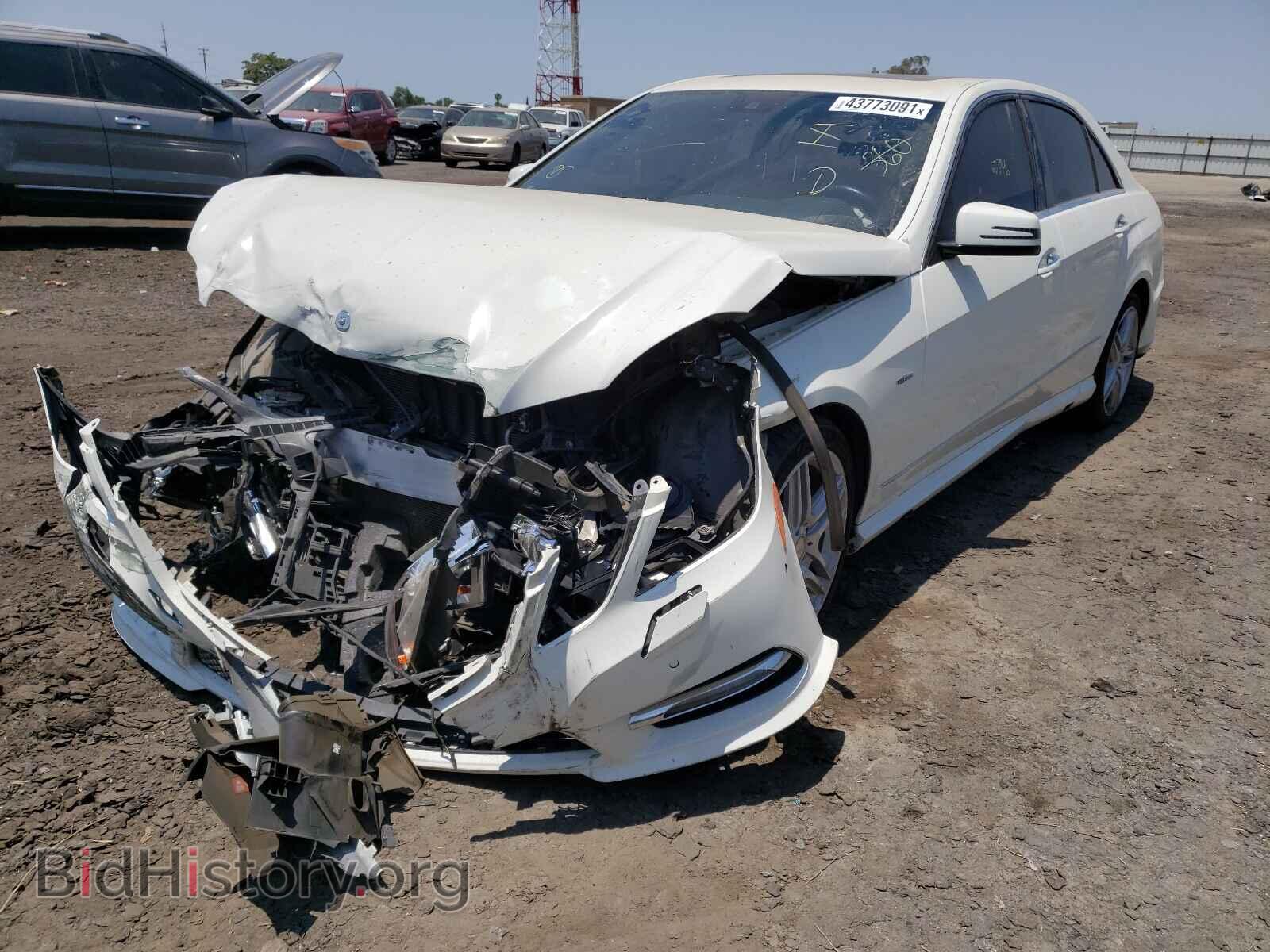 2012 MERCEDES-BENZ E-CLASS - VIN: WDDHF5KB4CA637247 - Photo 2
