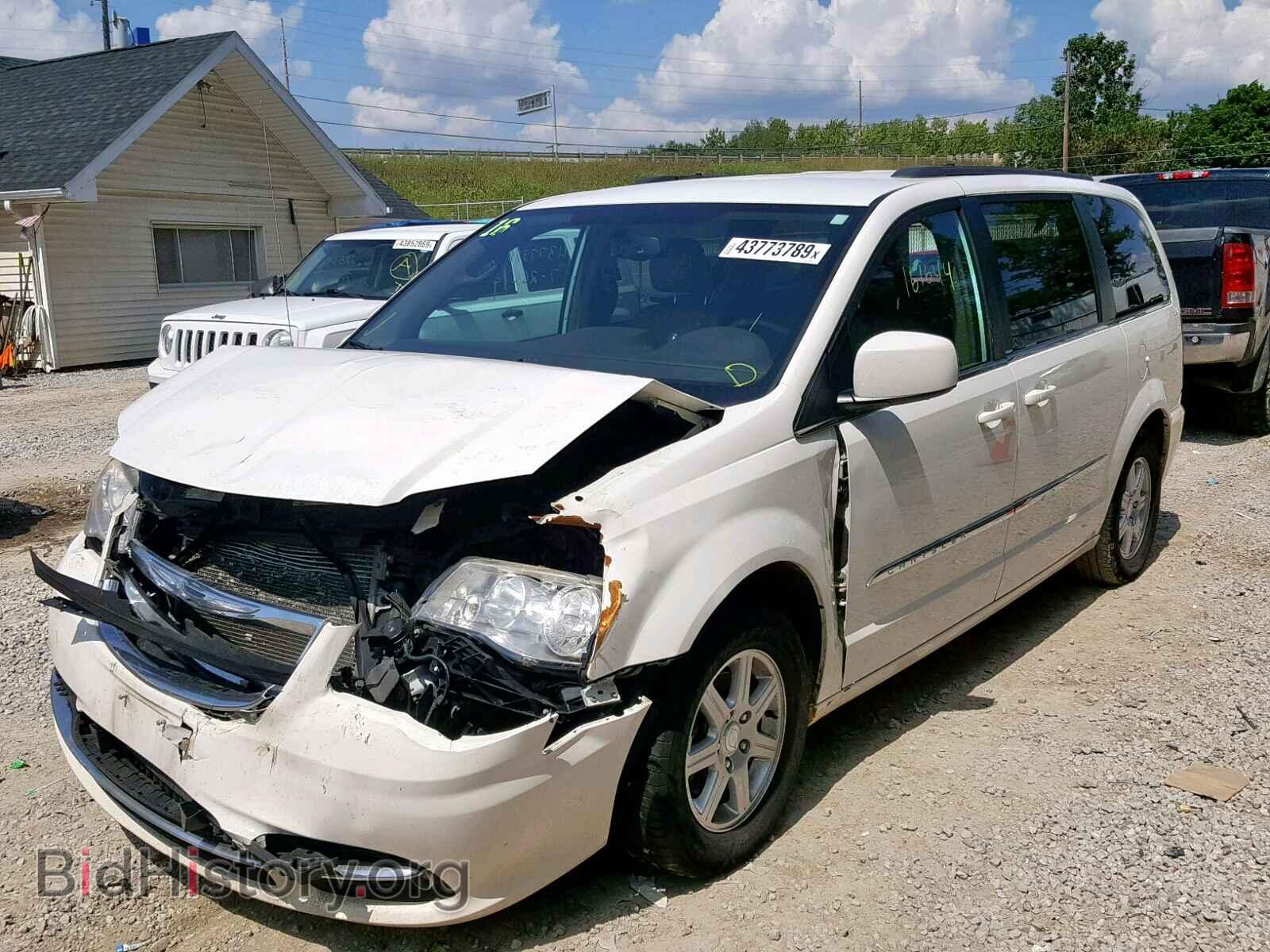 2012 CHRYSLER TOWN & COU - VIN: 2C4RC1BG5CR187566 - Фото 2