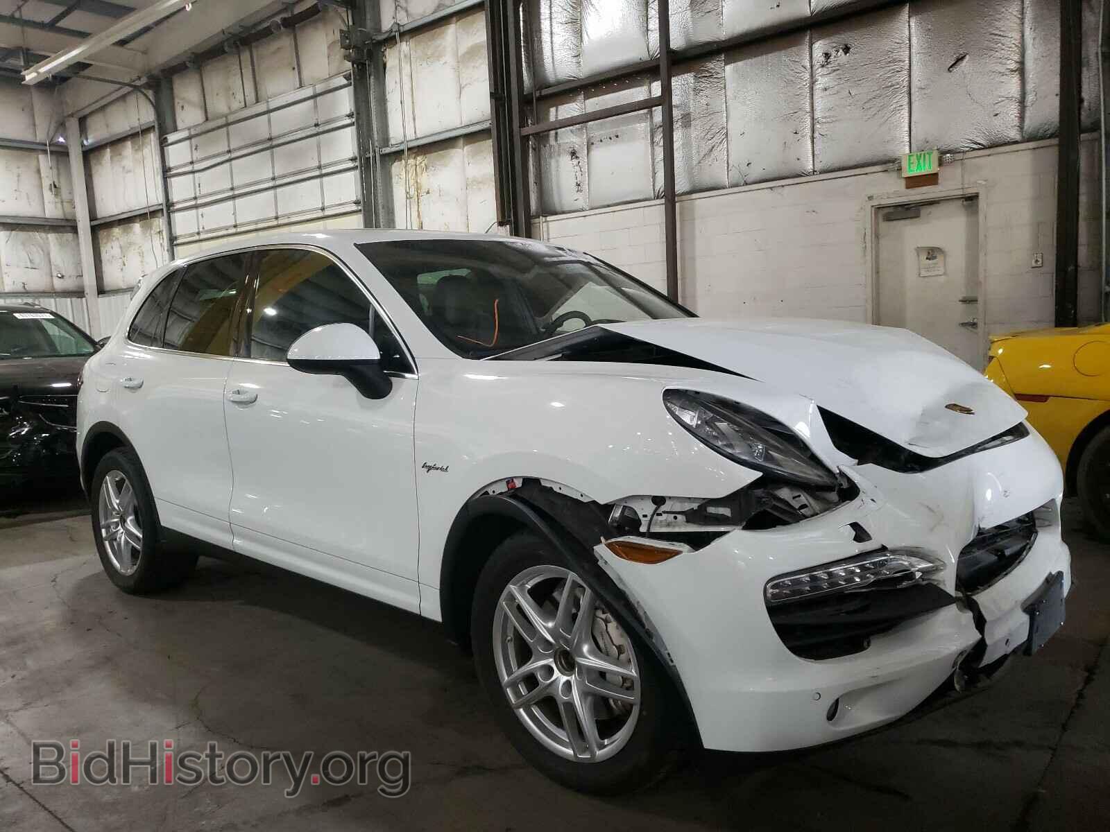 Photo WP1AE2A20DLA14548 - PORSCHE CAYENNE 2013