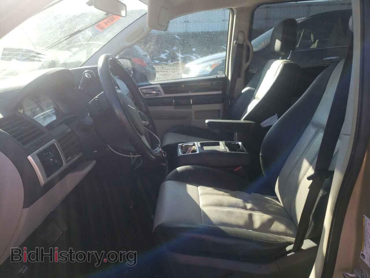 2010 CHRYSLER MINIVAN - VIN: 2A4RR5DX3AR290673 - Фото 7
