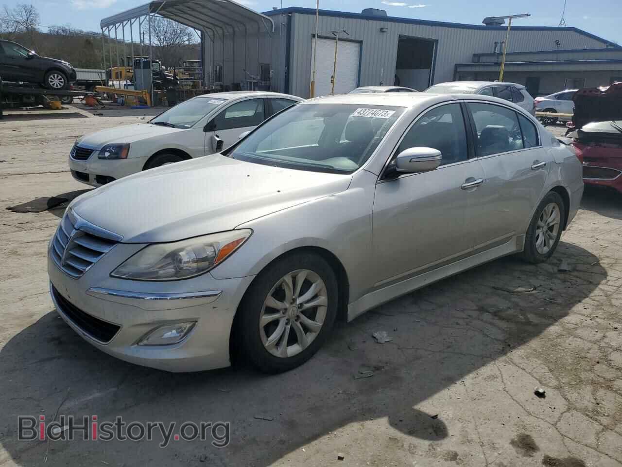 Photo KMHGC4DD2CU193240 - HYUNDAI GENESIS 2012