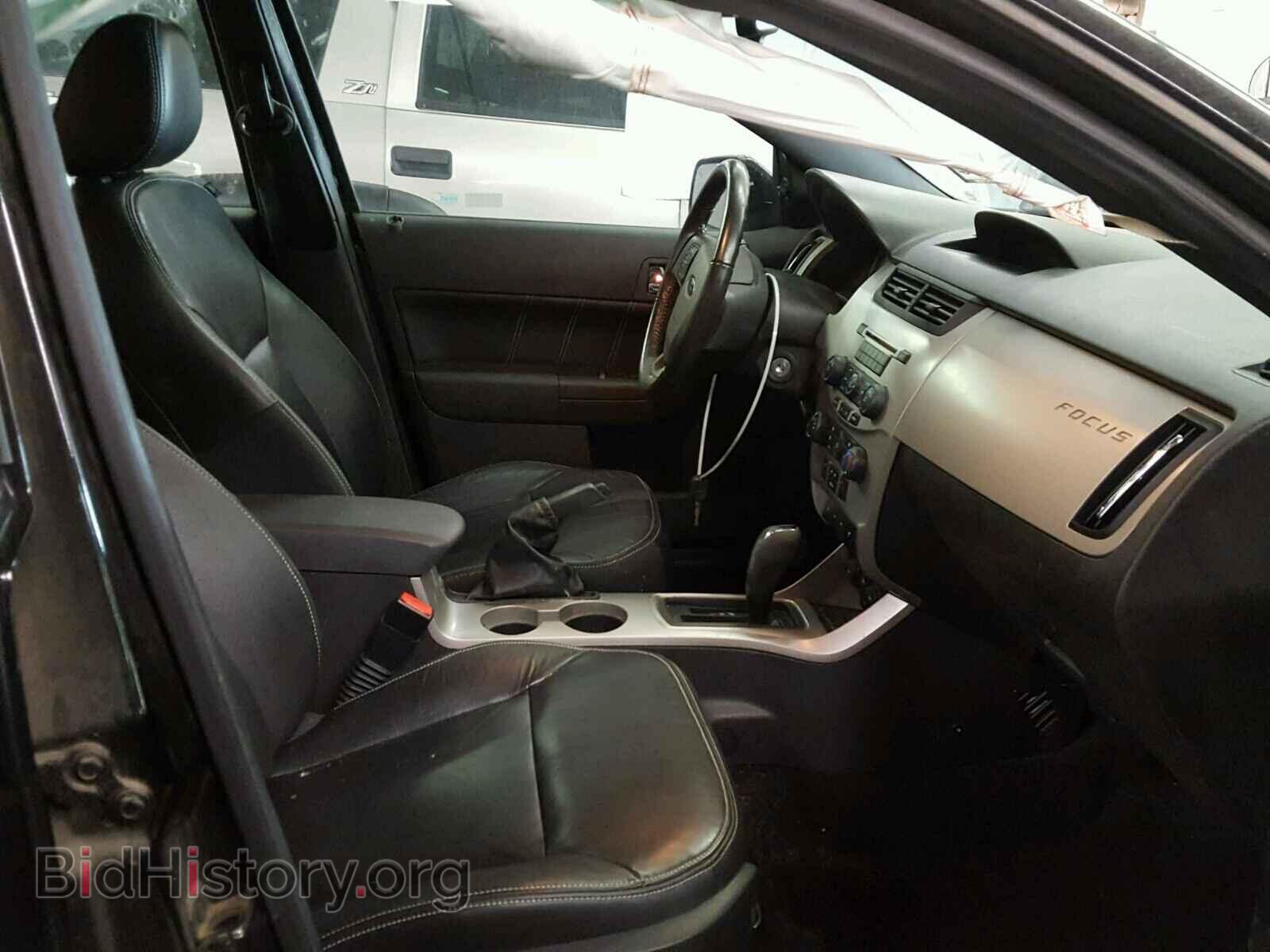 2010 FORD FOCUS - VIN: 1FAHP3GN8AW218337 - Photo 5