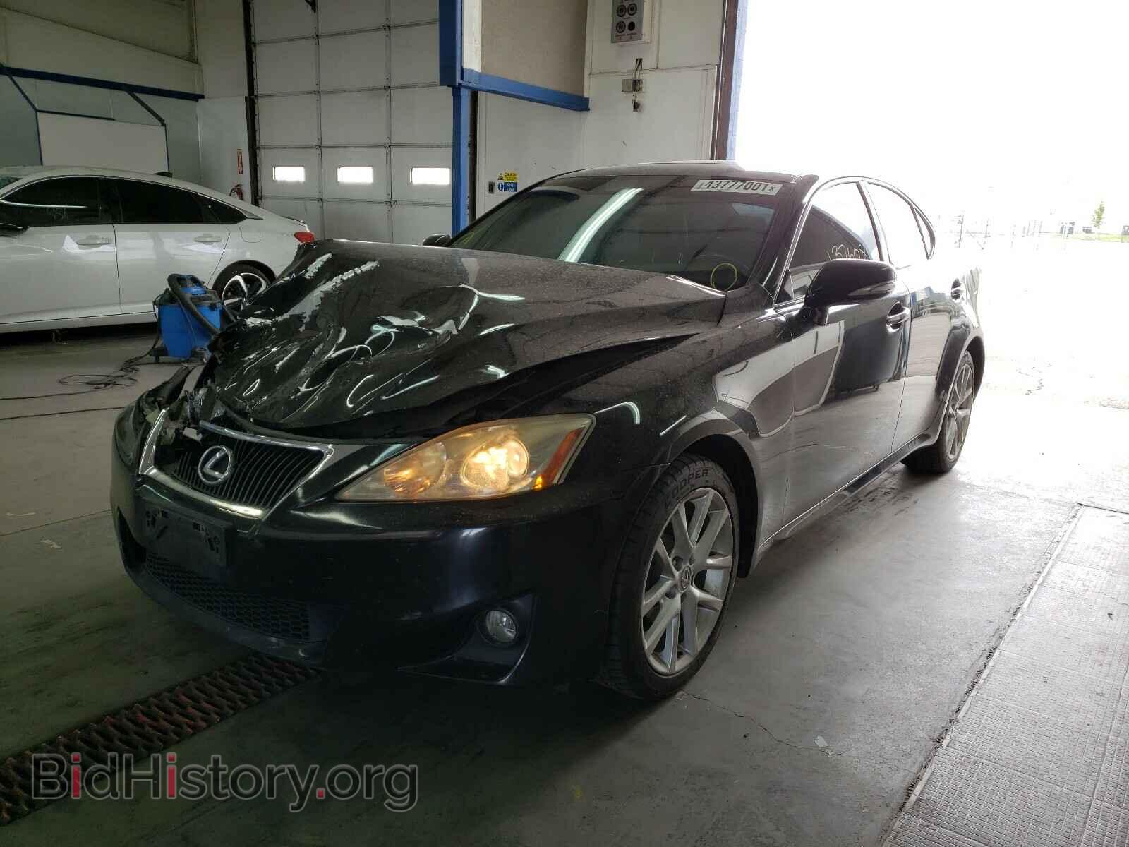 2011 LEXUS IS - VIN: JTHCF5C2XB5049913 - Фото 2