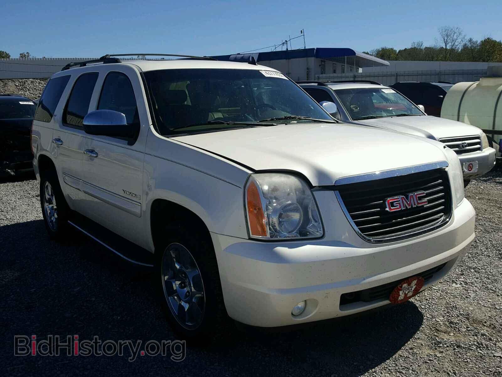 Фотография 1GKFC13098R190895 - GMC YUKON 2008