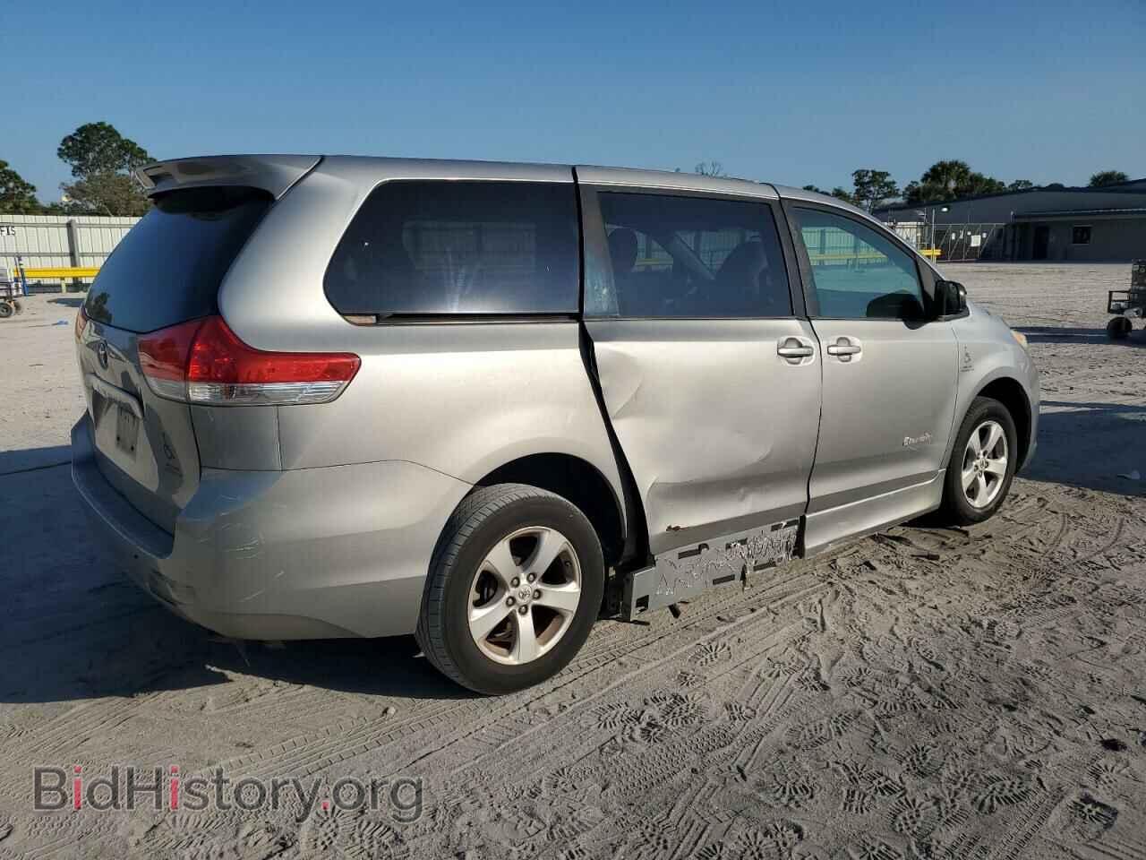 2011 TOYOTA All Models - VIN: 5TDKK3DC8BS024636 - Фото 3