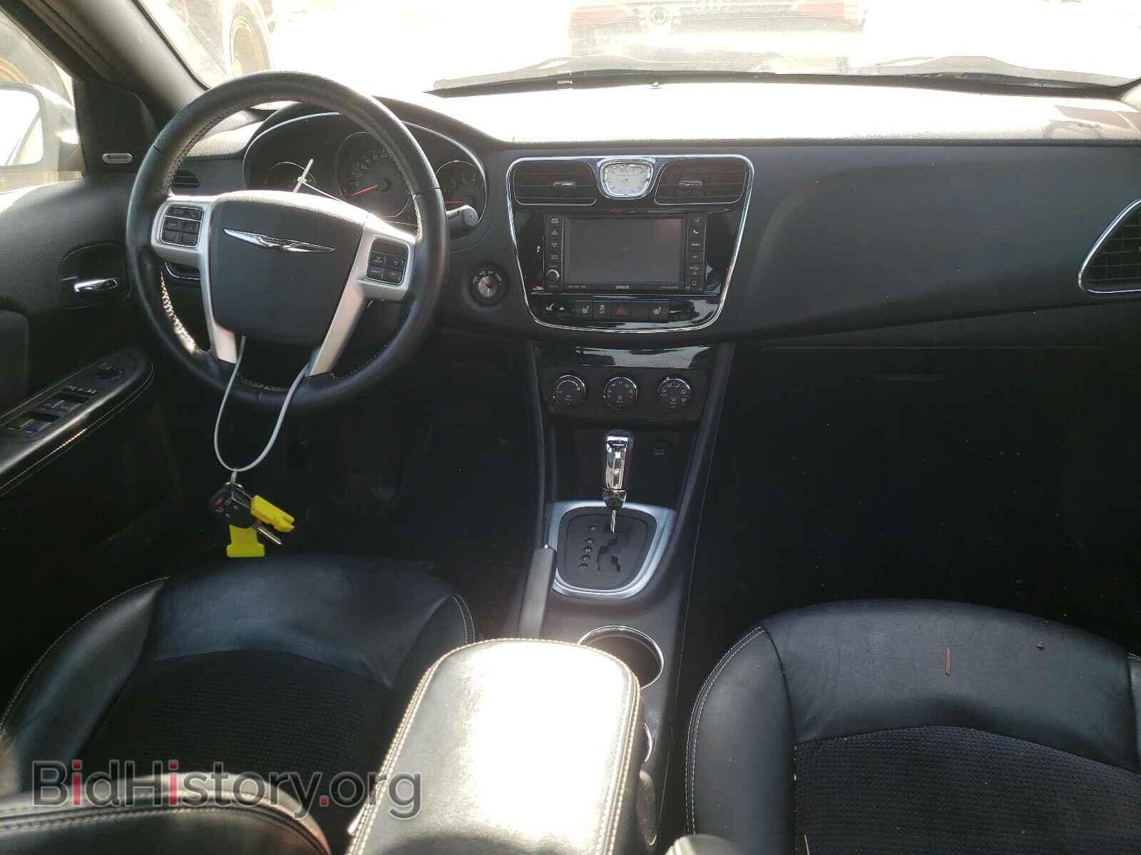 2011 CHRYSLER 200 - VIN: 1C3BC8FG4BN597084 - Фото 9