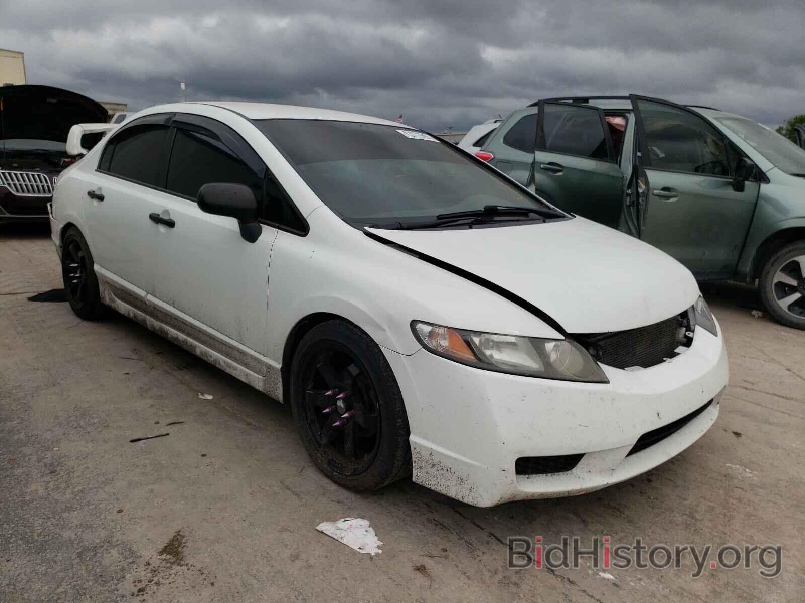 Photo 2HGFA1F31BH506404 - HONDA CIVIC 2011