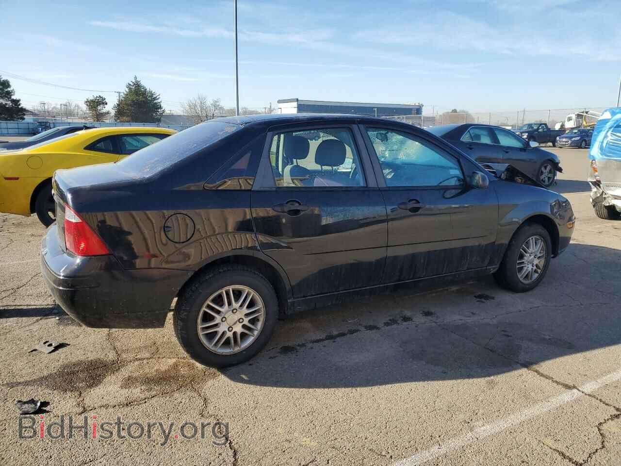 2007 FORD FOCUS - VIN: 1FAFP34N17W230432 - Фото 3