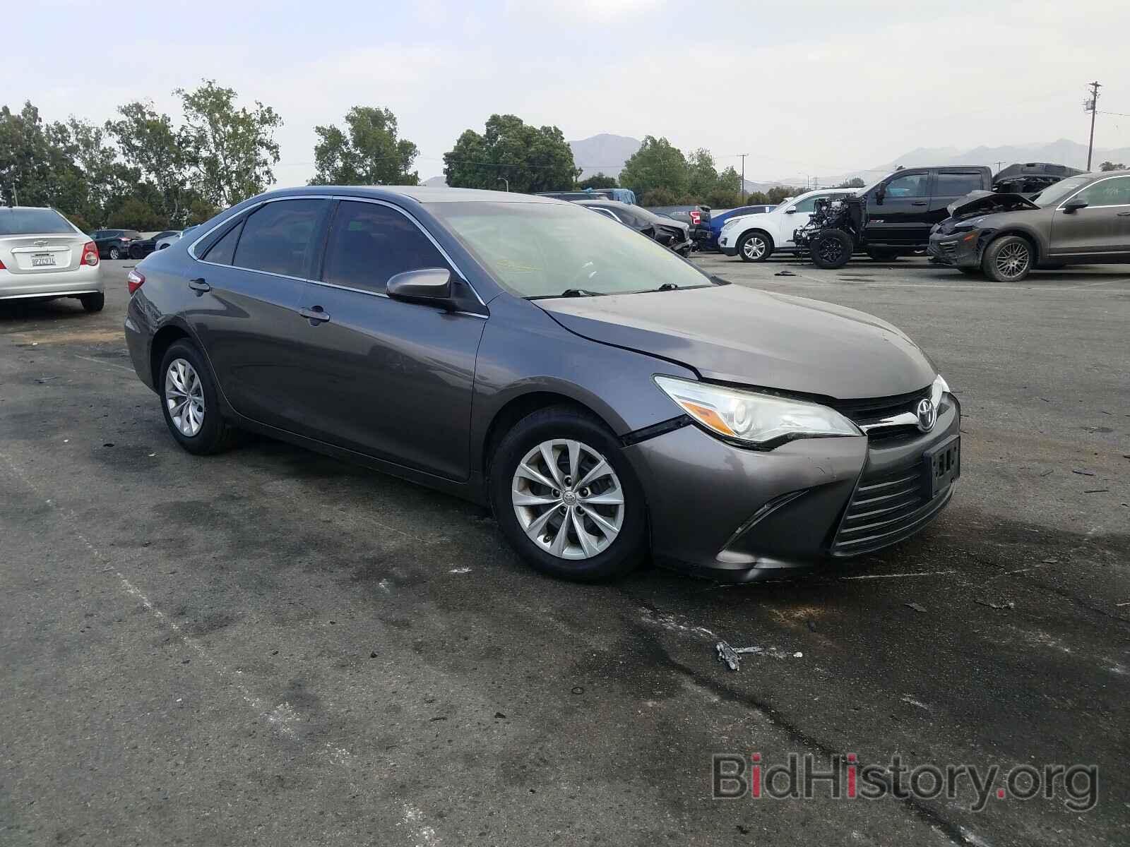 Photo 4T4BF1FK1FR468084 - TOYOTA CAMRY 2015