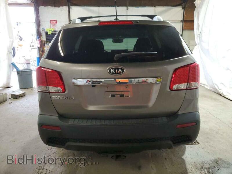 2012 Kia SORENTO (VIN 5XYKTCA60CG306277) — фото 6 из 14