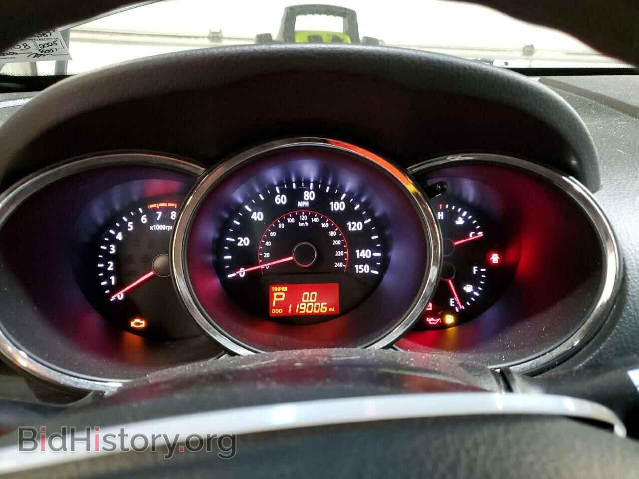 2012 KIA SORENTO - VIN: 5XYKTCA60CG306277 - Фото 9