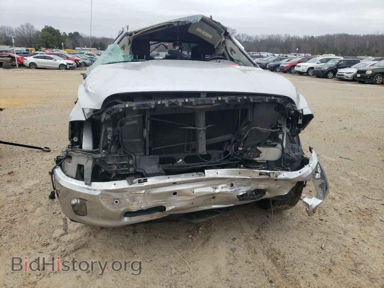 2017 RAM 1500 - VIN: 3C6RR6LT1HG768963 - Photo 5