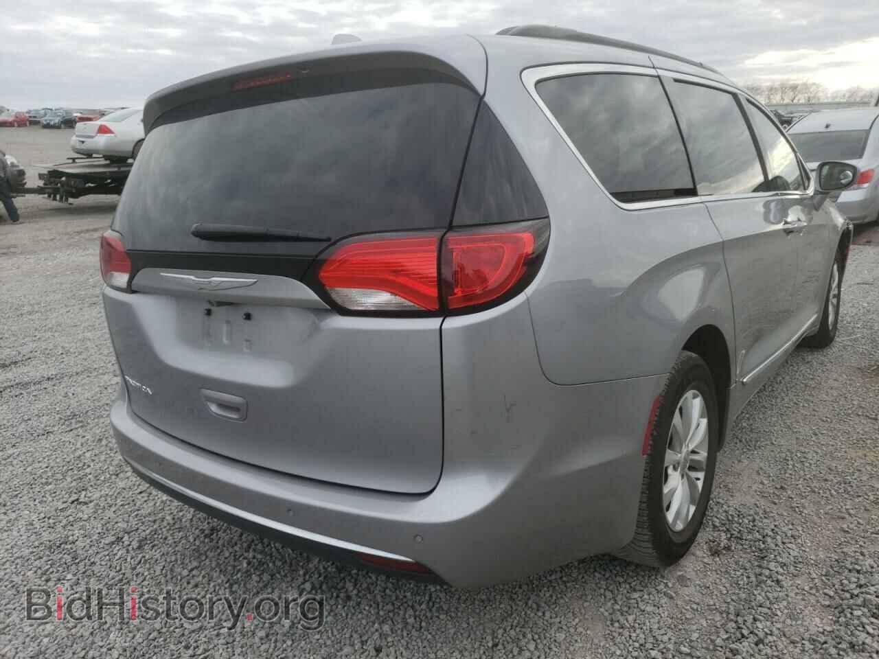 2017 CHRYSLER PACIFICA - VIN: 2C4RC1BG3HR530074 - Фото 3