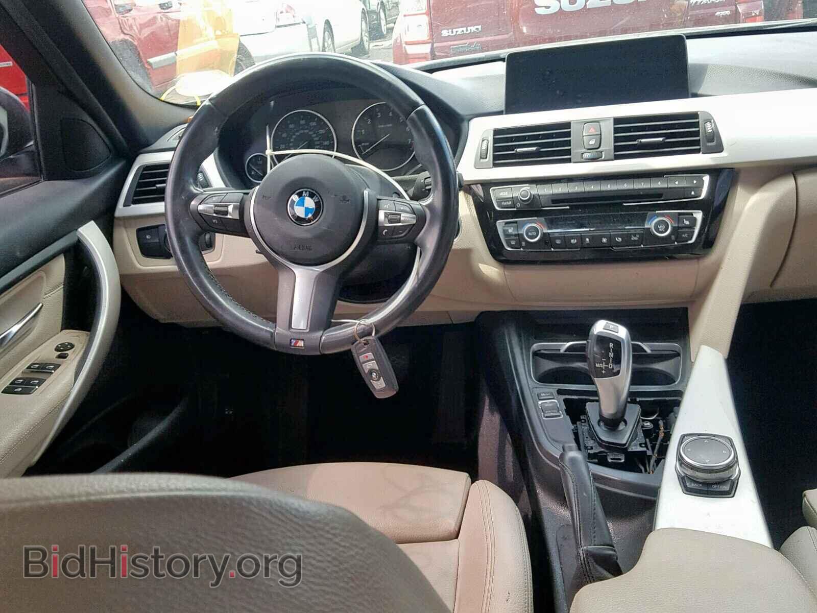2016 BMW 3 SERIES - VIN: WBA8E5G50GNU20161 - Photo 9