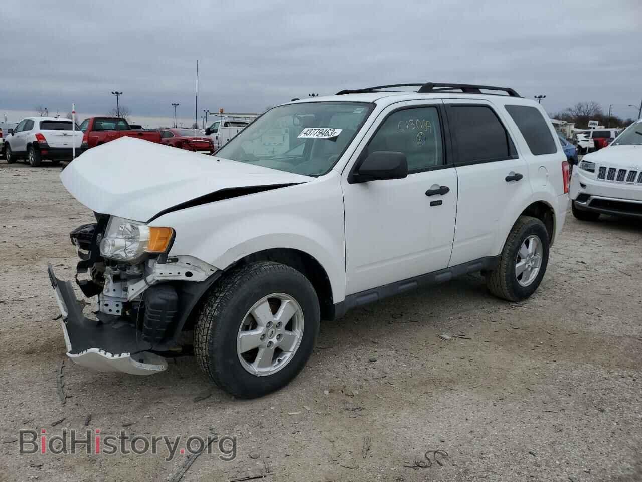 Фотография 1FMCU0D79BKC13069 - FORD ESCAPE 2011