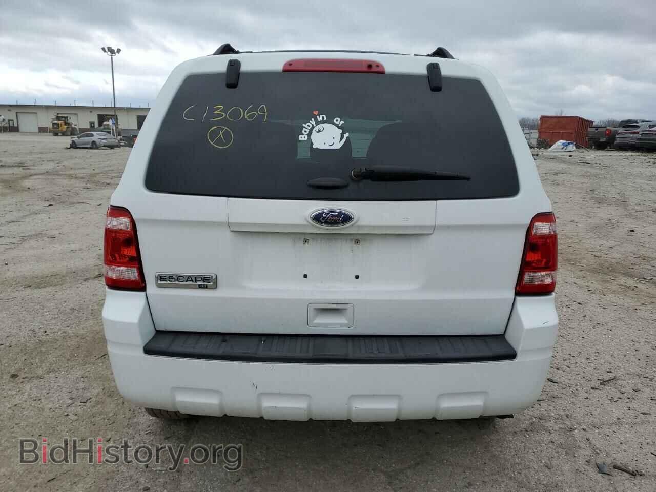 2011 FORD ESCAPE - VIN: 1FMCU0D79BKC13069 - Фото 6