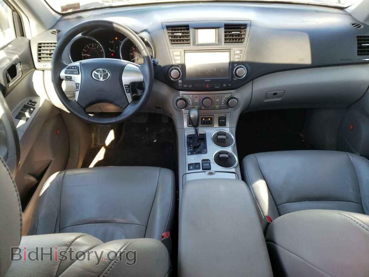 2012 TOYOTA HIGHLANDER - VIN: 5TDBK3EH6CS153020 - Фото 8