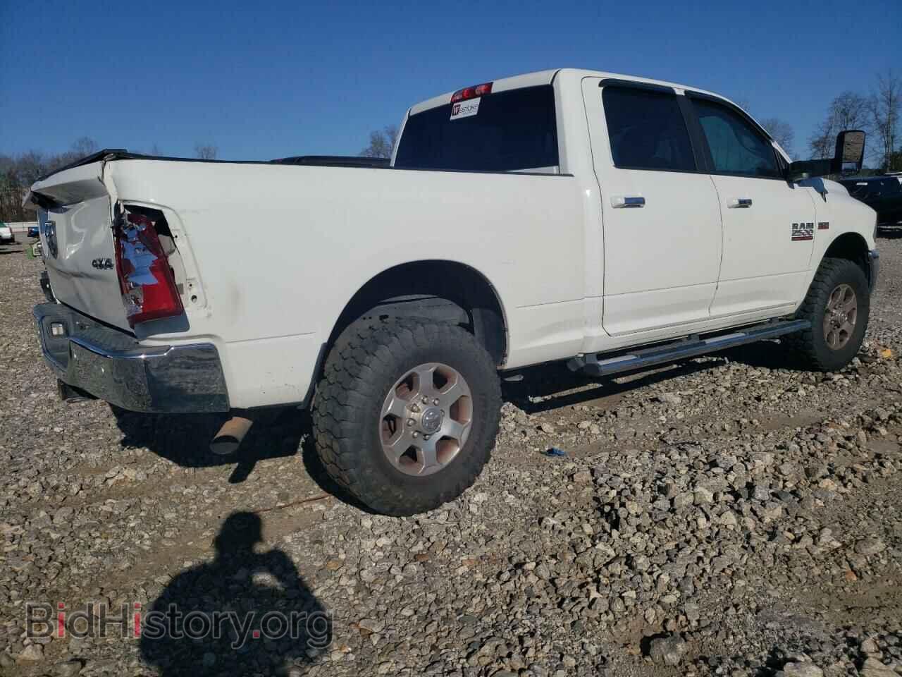 2017 RAM All Models - VIN: 3C6UR5DJ1HG539068 - Фото 3
