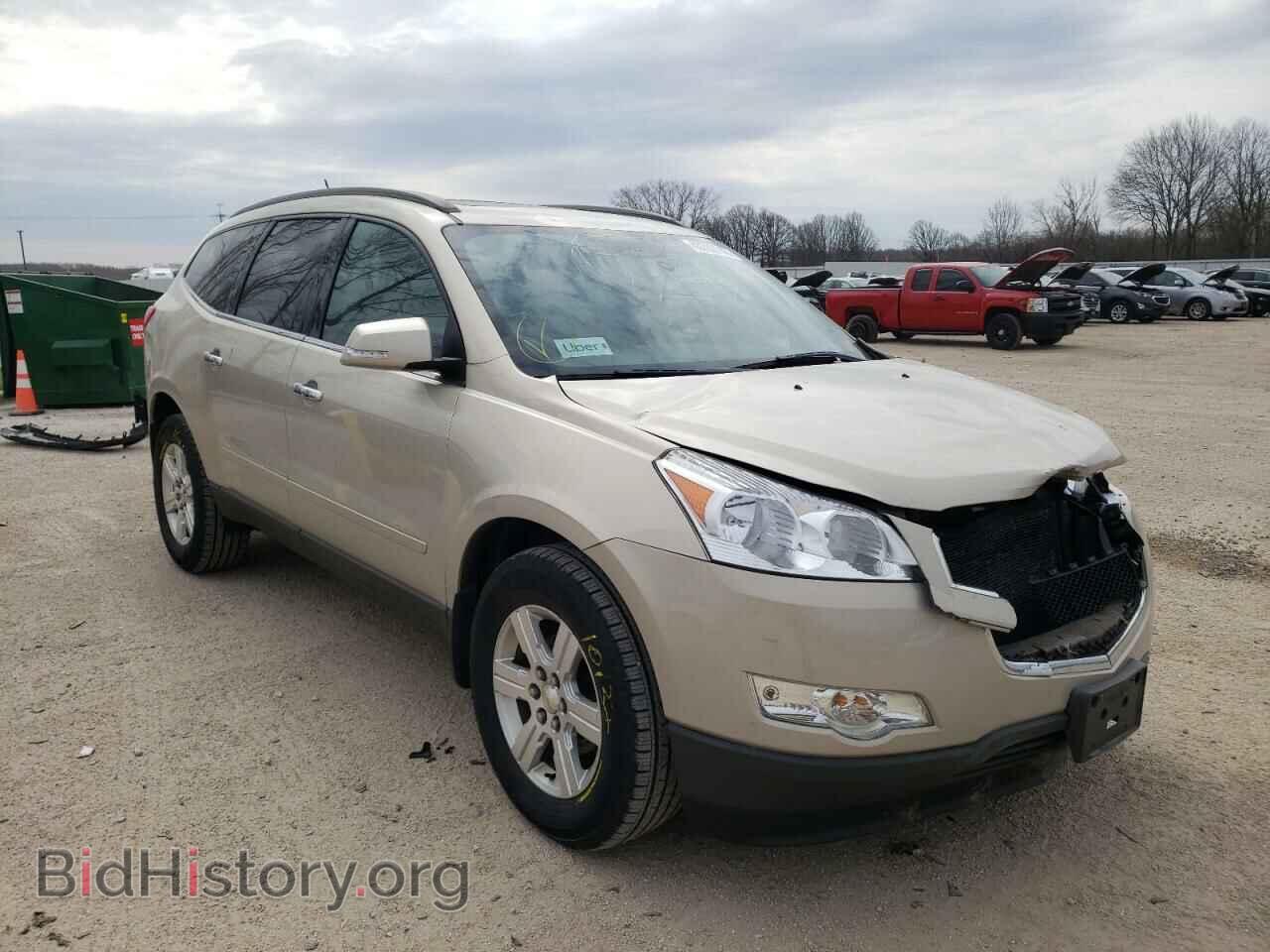 Photo 1GNKRGED1CJ262747 - CHEVROLET TRAVERSE 2012